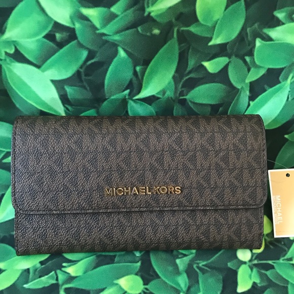 Michael Kors Handbags - Michael Kors Jet Set Card Trifold Wallet Brown New